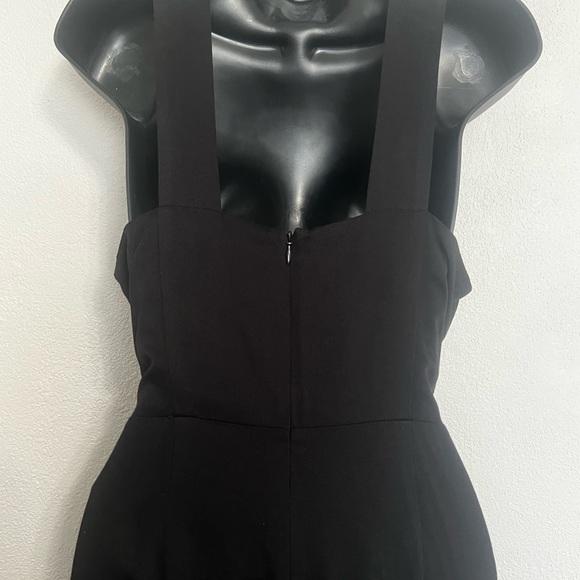 NWT bobiBLACK Los Angeles Wrap Cropped Sleeveless Jumpsuit. Size M - Picture 5 of 15